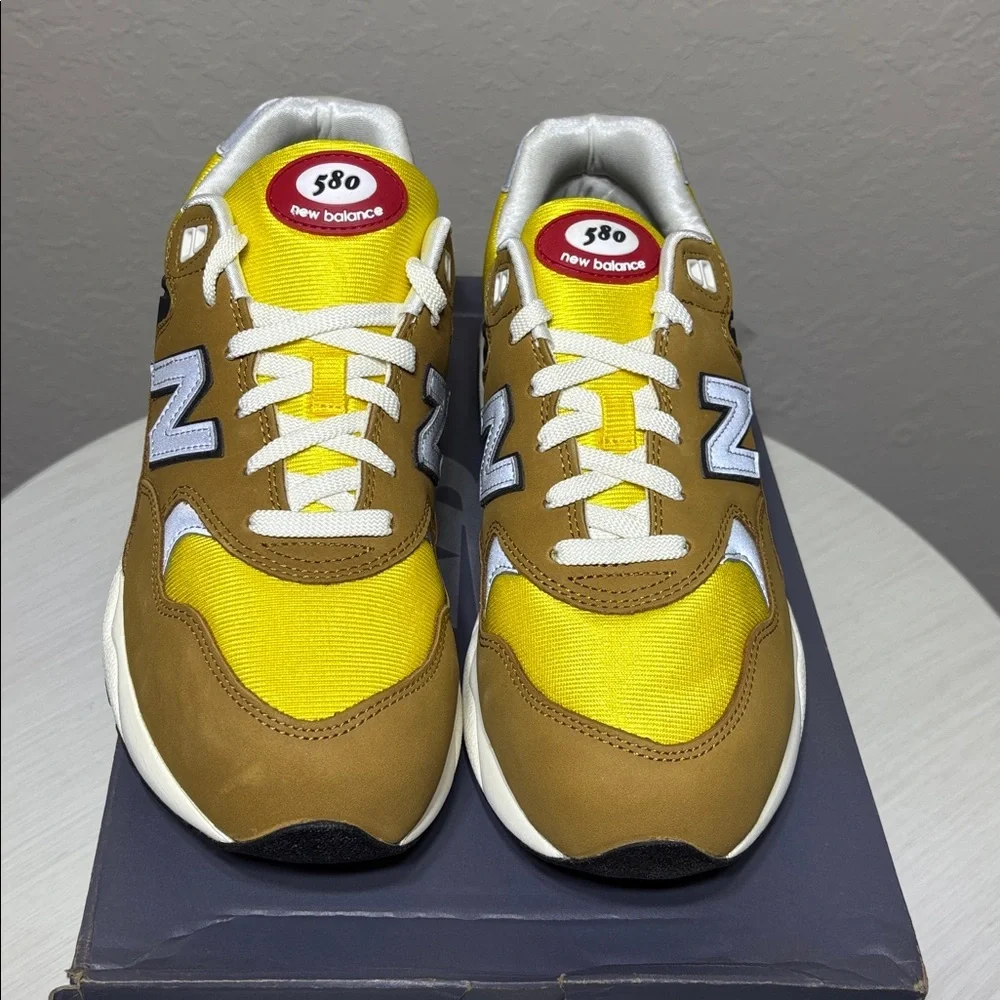 New Balance 580 